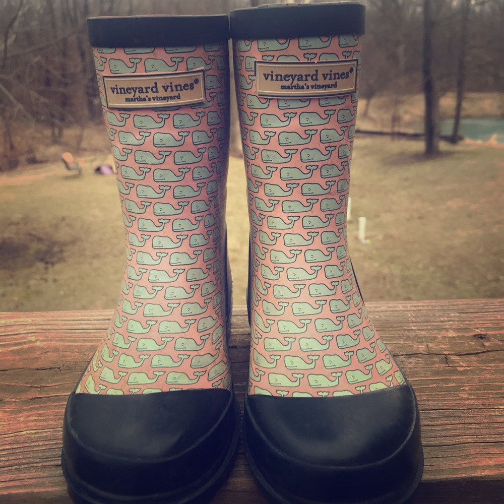 Vineyard Vine Rainboots